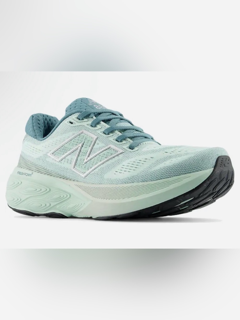 New Balance Fresh Foam X 880 v15. Like new.
